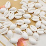 100pcs pkg., Natural White sea Shell/Cowrie/Kowrie/Kodi for Craft, Jewllery, Bracelet, Rakhi, Embroidery Work