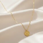 Elegant Minimalist Gold Chain Necklace for Women – Lightweight Everyday Pendant Jewelry