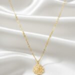 Elegant Minimalist Gold Chain Necklace for Women – Lightweight Everyday Pendant Jewelry