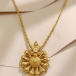 Elegant Minimalist Gold Chain Necklace for Women – Lightweight Everyday Pendant Jewelry
