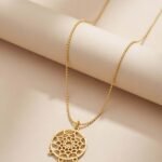 Elegant Minimalist Gold Chain Necklace for Women – Lightweight Everyday Pendant Jewelry